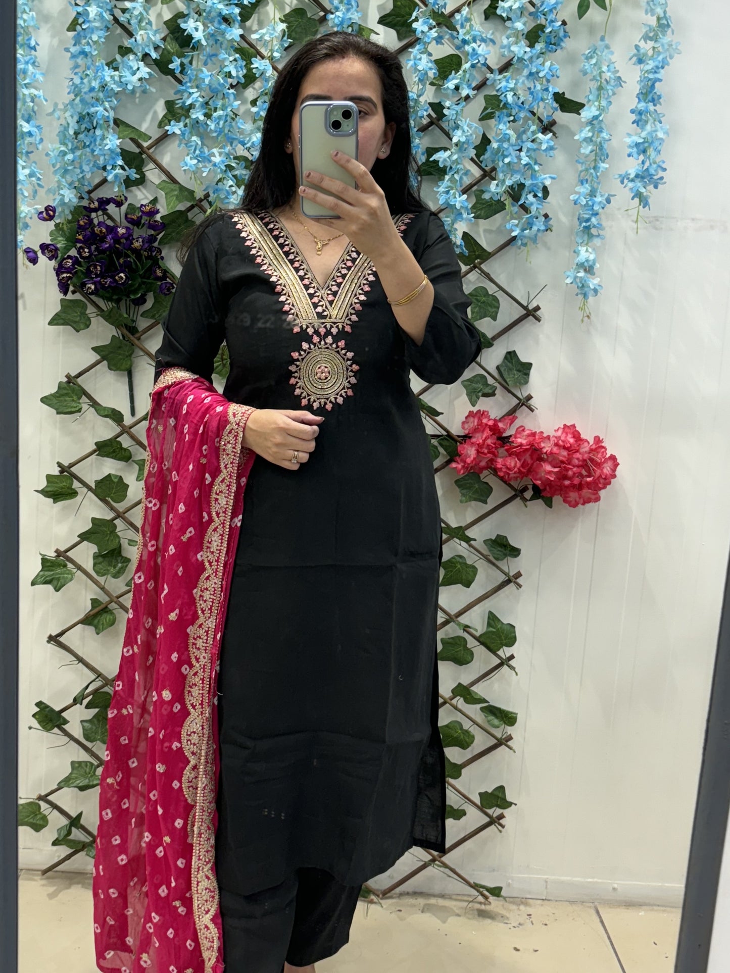 Black Suit With Bandhani Dupatta