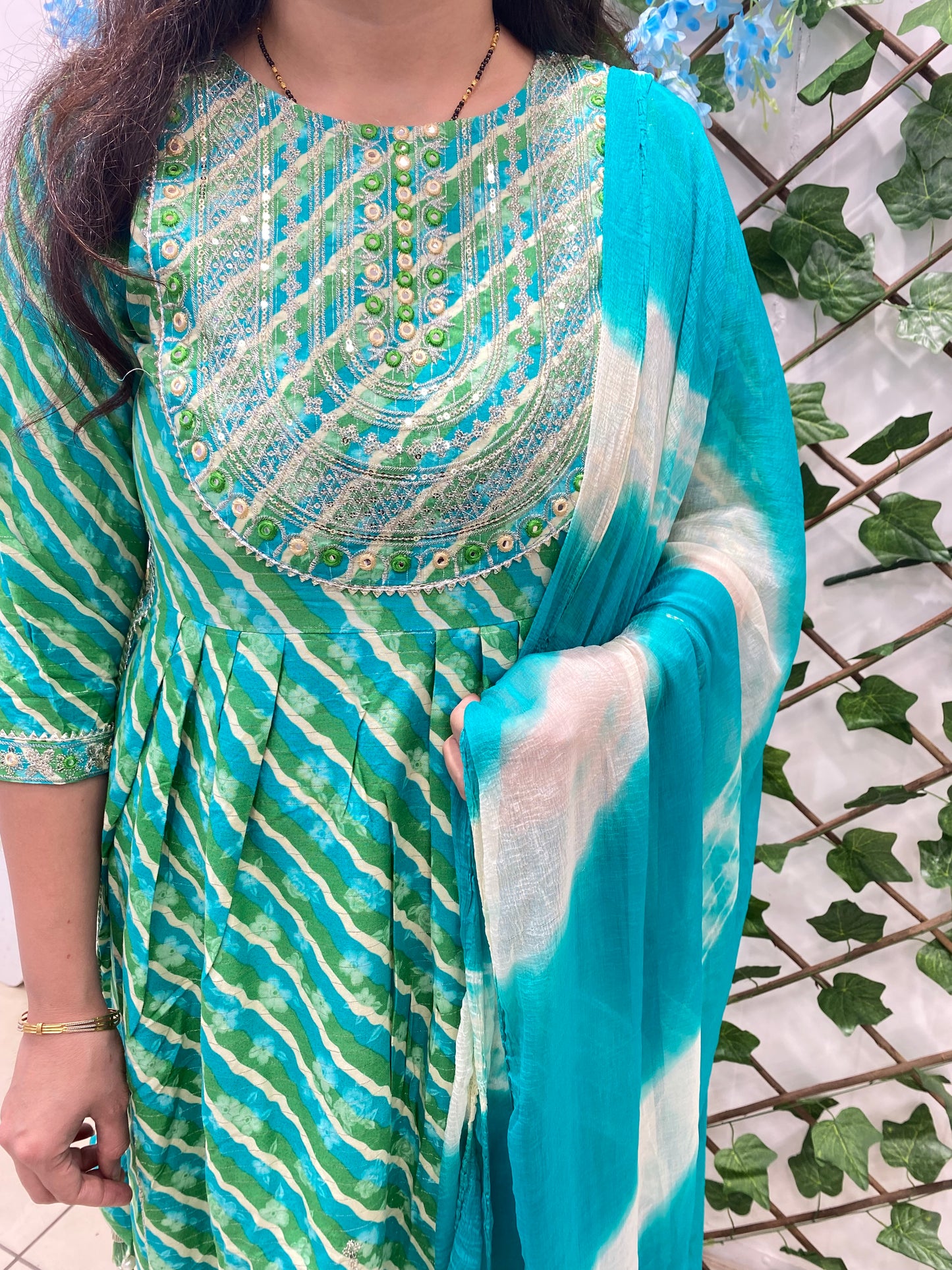 Green Rayon Nyra Cut Set