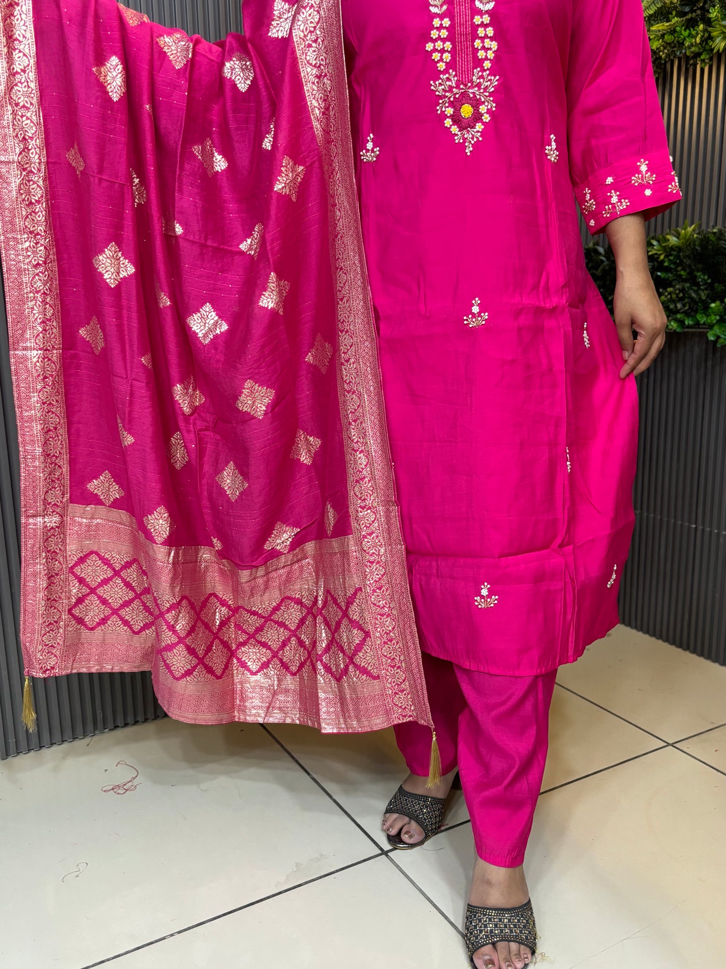 Rani hand embroidery kurta set