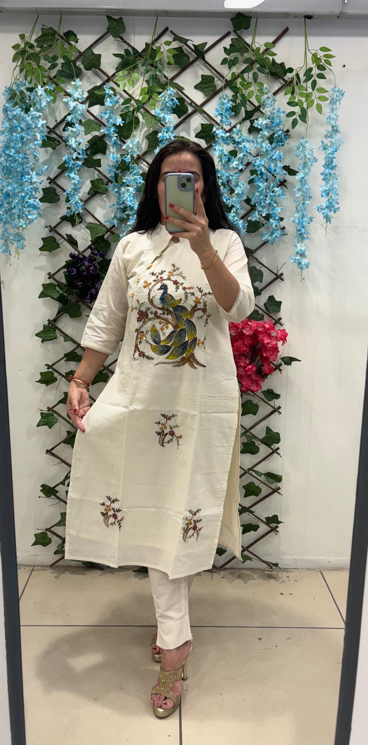 Cream peacock thread embroidery kurta set