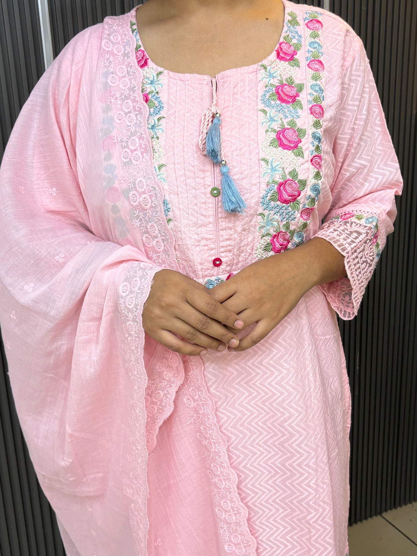 Pink thread embroidery cotton kurta set